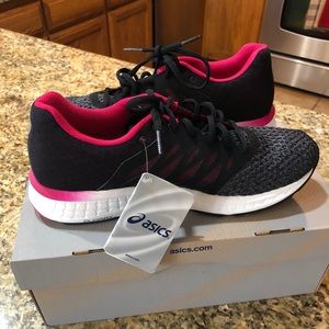 Brand new ASICS running shoes